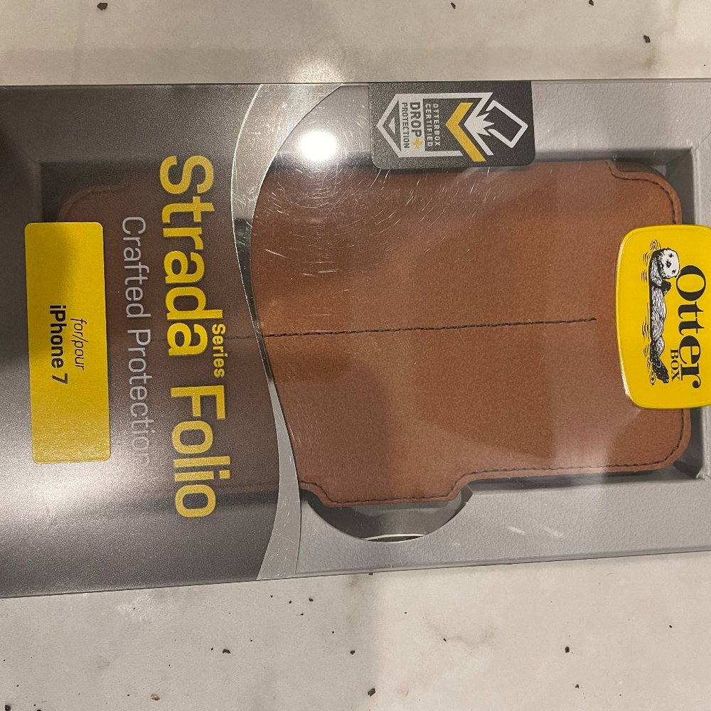 Otter Box Iphone 7 Tan case